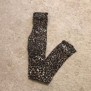 Leopard print leggings